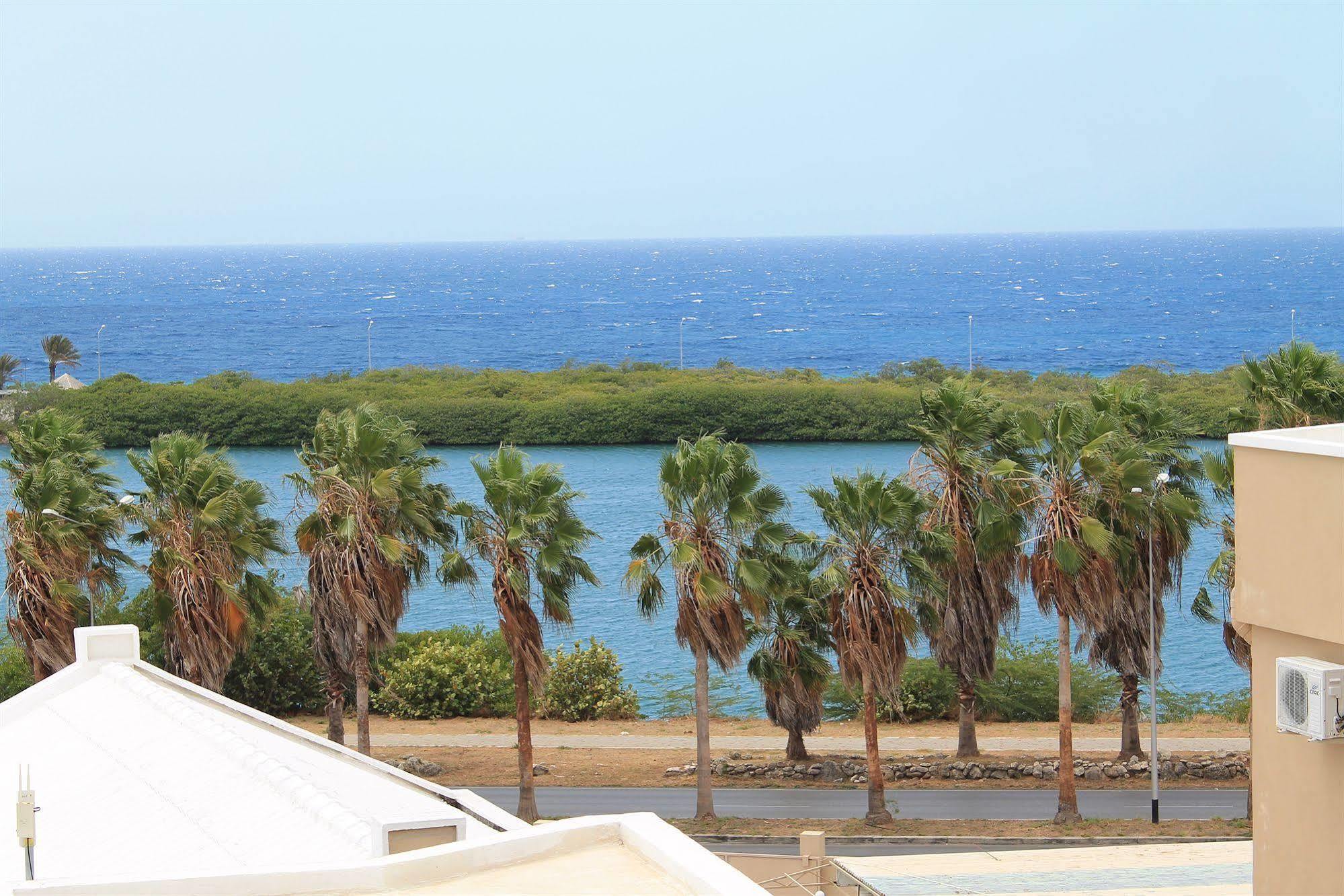 Piscadera Seaview Apartments ウィレムスタッド エクステリア 写真