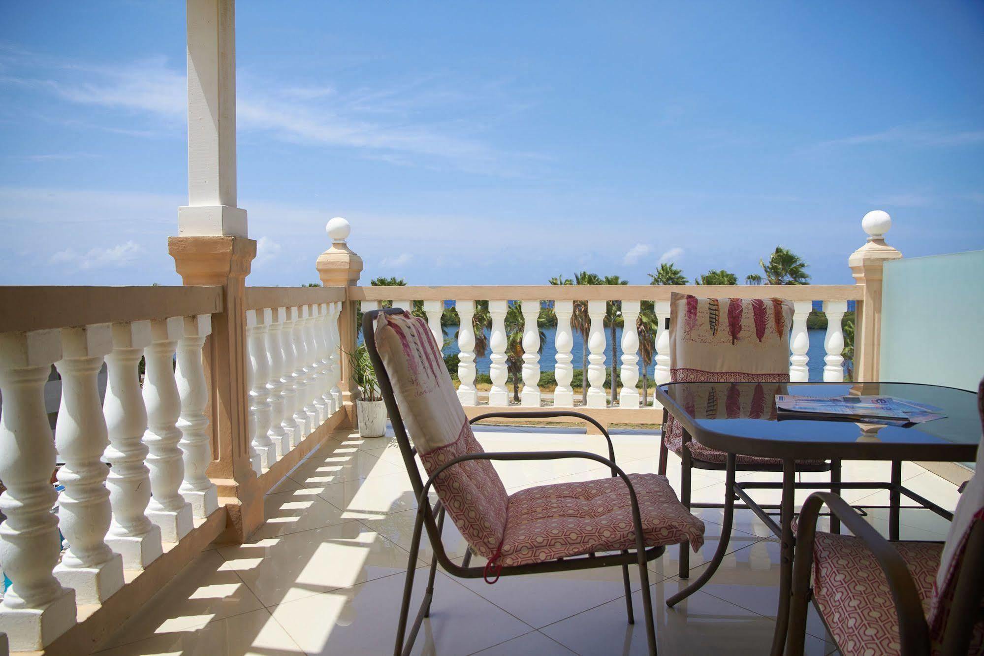 Piscadera Seaview Apartments ウィレムスタッド エクステリア 写真