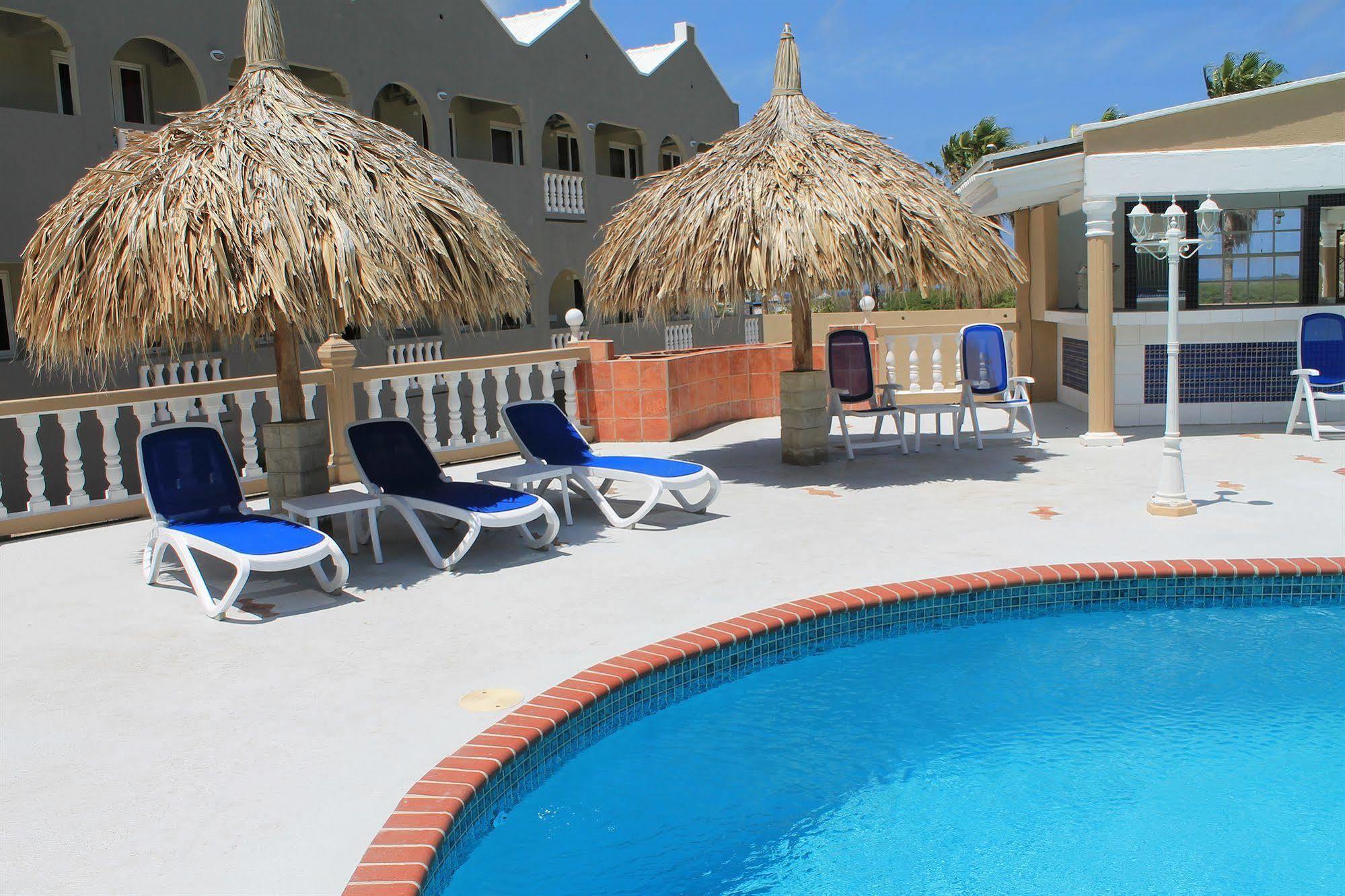 Piscadera Seaview Apartments ウィレムスタッド エクステリア 写真